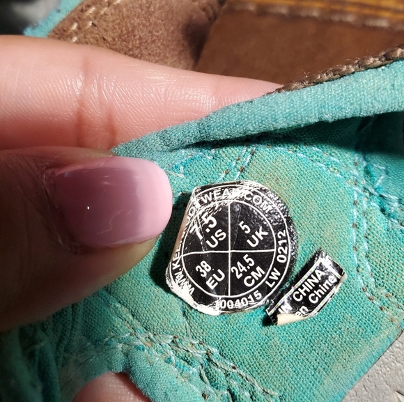 Keen Sandals Women's 7.5 Brown Teal Hiking Shoes Waterproof - Picture 8 of 9